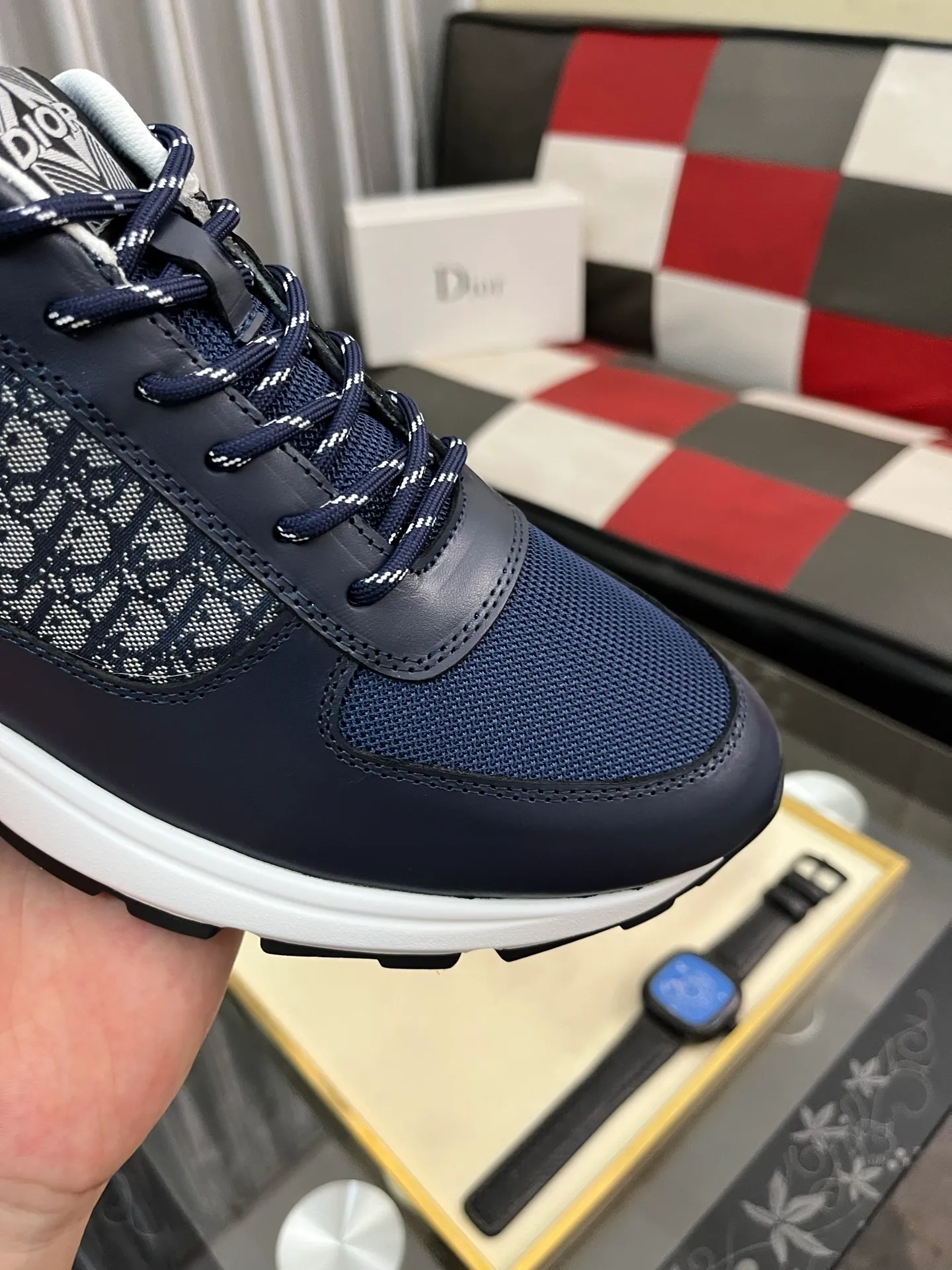 Men's shoes 💰440⌚️⌚️[Dior] The toe is designed to be a bit wider, and the upper foot comfort is perfect. The threads are beautiful, and it fits the pants perfectly. Decorated with various classic details, it is an ideal choice for daily styling. It can be matched with various casual items to create exquisite looks. Fabric: First-layer cowhide/lining sheepskin TPU original outsole Size: 38-444️⃣Colors available